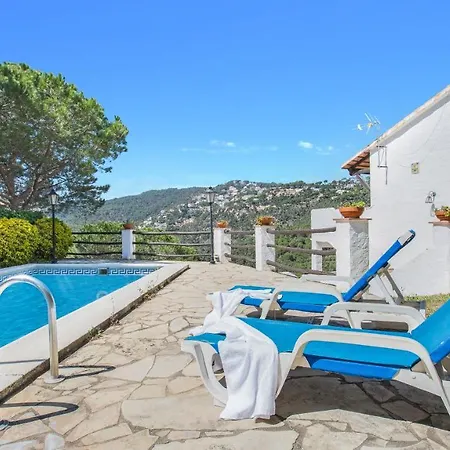 Villa- Ibicenca Lloret de Mar