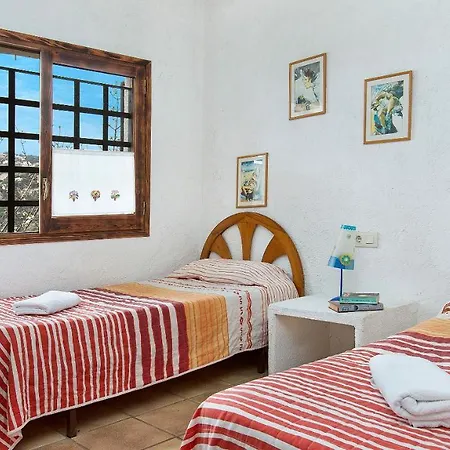 Villa Villa- Ibicenca Lloret de Mar